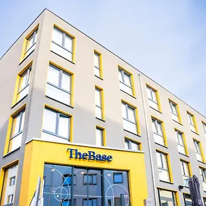https://the-base-berlin-one.find-berlin-hotels.com
