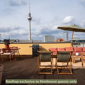 https://the-charming-by-curt-suites.find-berlin-hotels.com